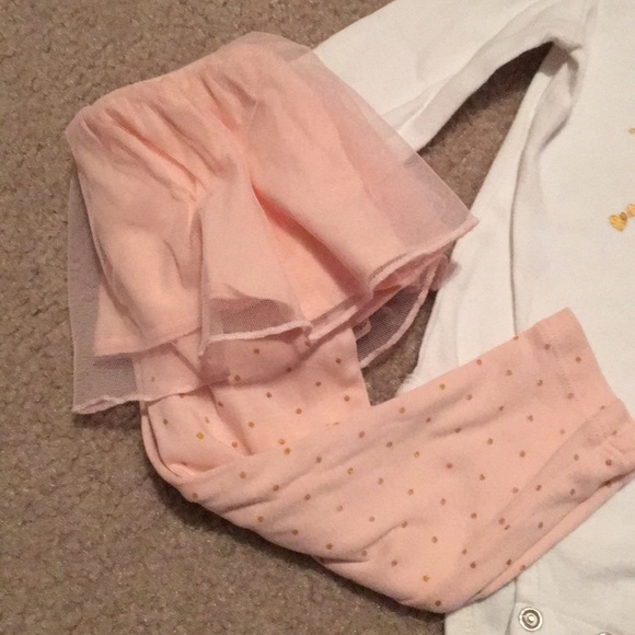 Carter’s - Picture 2 of 5